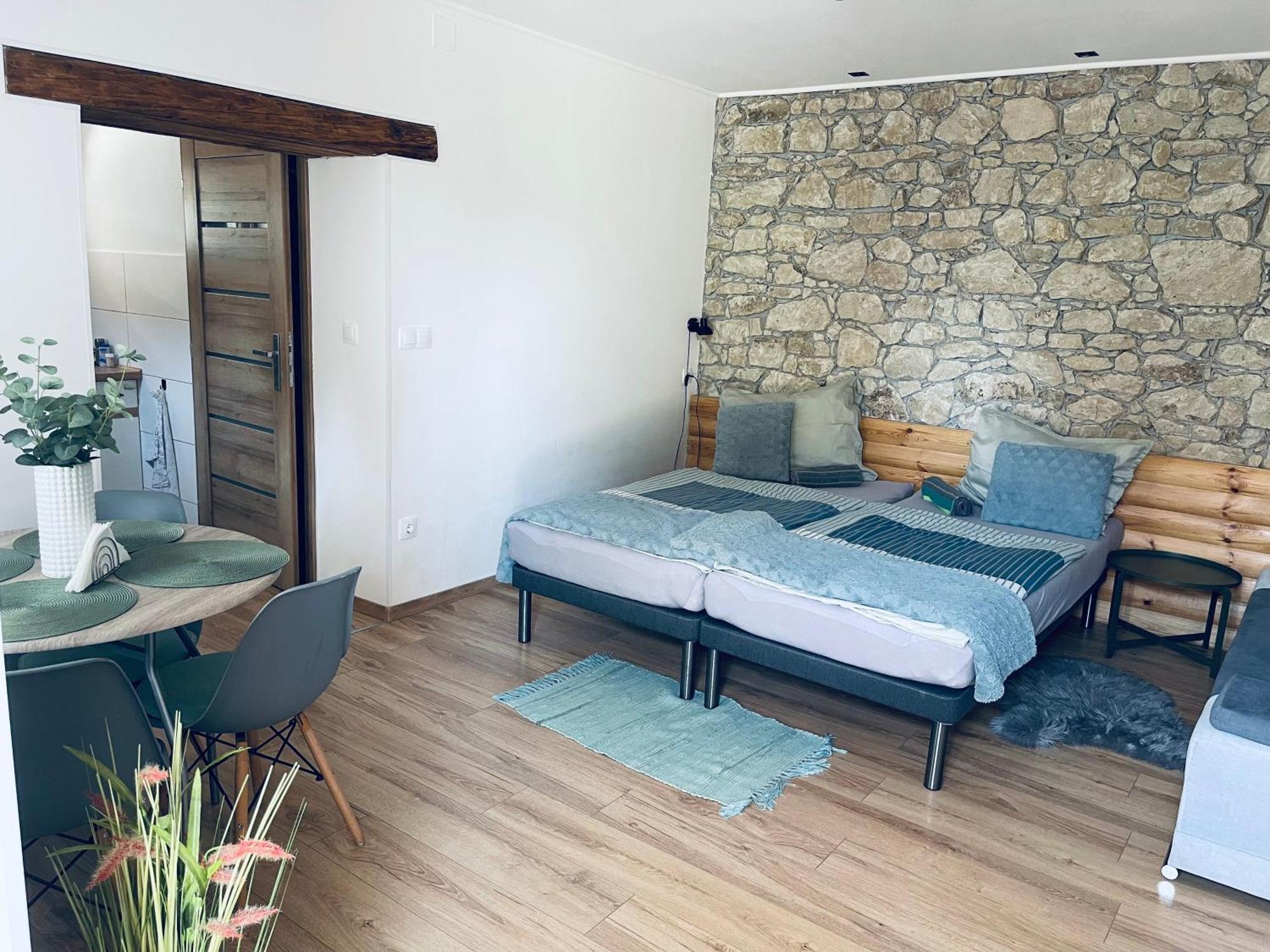 Kaland Apartman Ii. Sátoraljaújhely Kültér fotó
